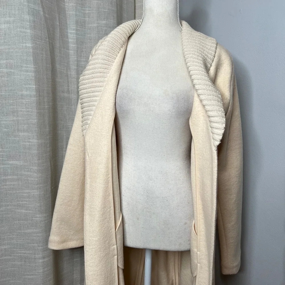 Banana Republic Wool Coat Jacket Wrap Shawl Belted Cream Ivory Womens Size Small